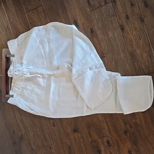 Caslon White Linen panta NEW,no tag.